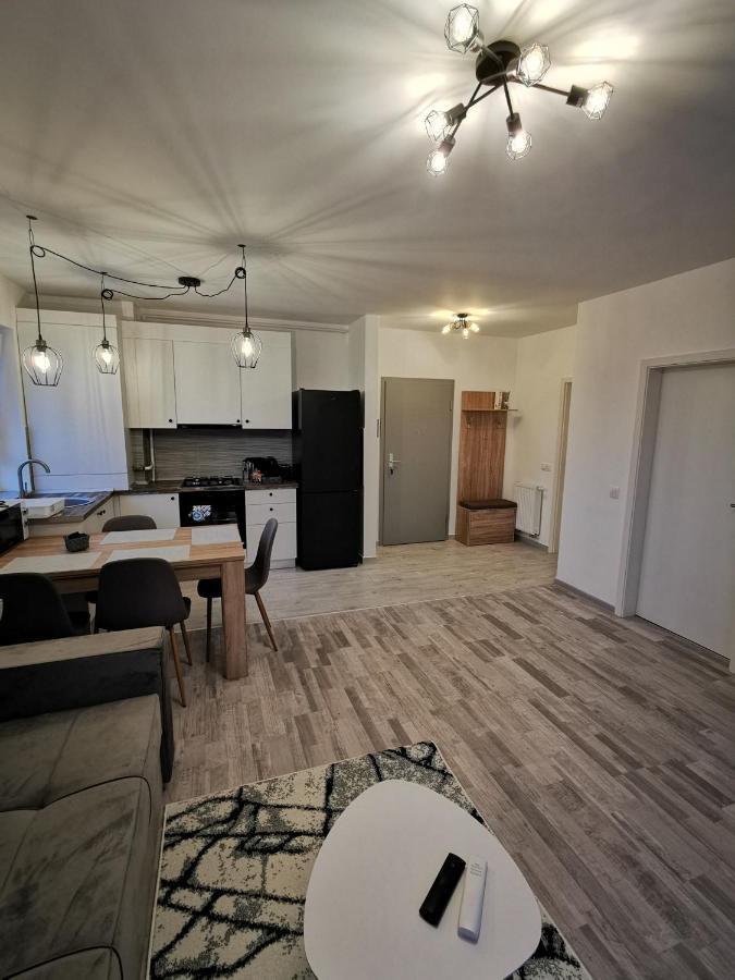 Teo Apartment בראשוב מראה חיצוני תמונה